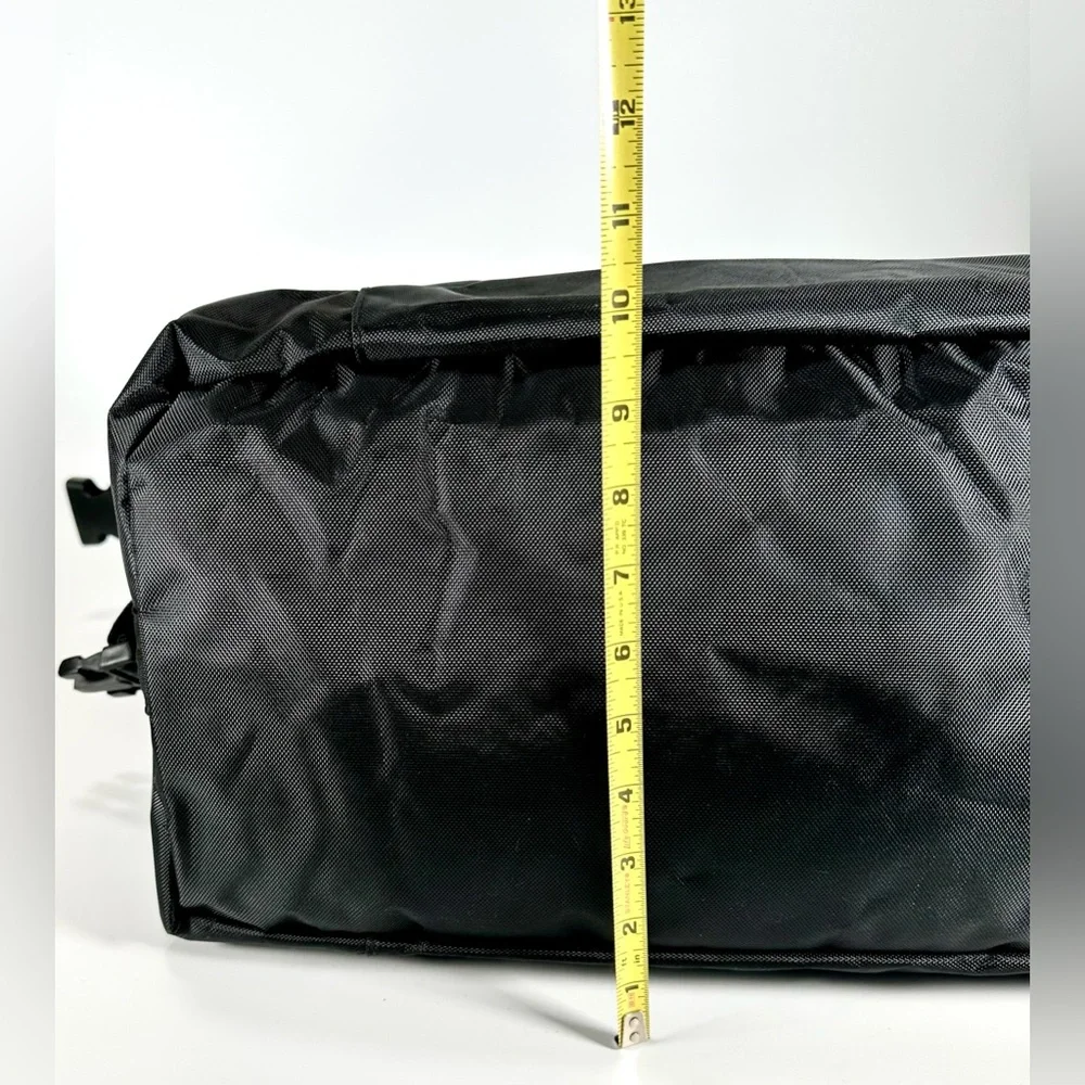 Vince Camuto Elegant Black Weekender Duffel Unisex Bag